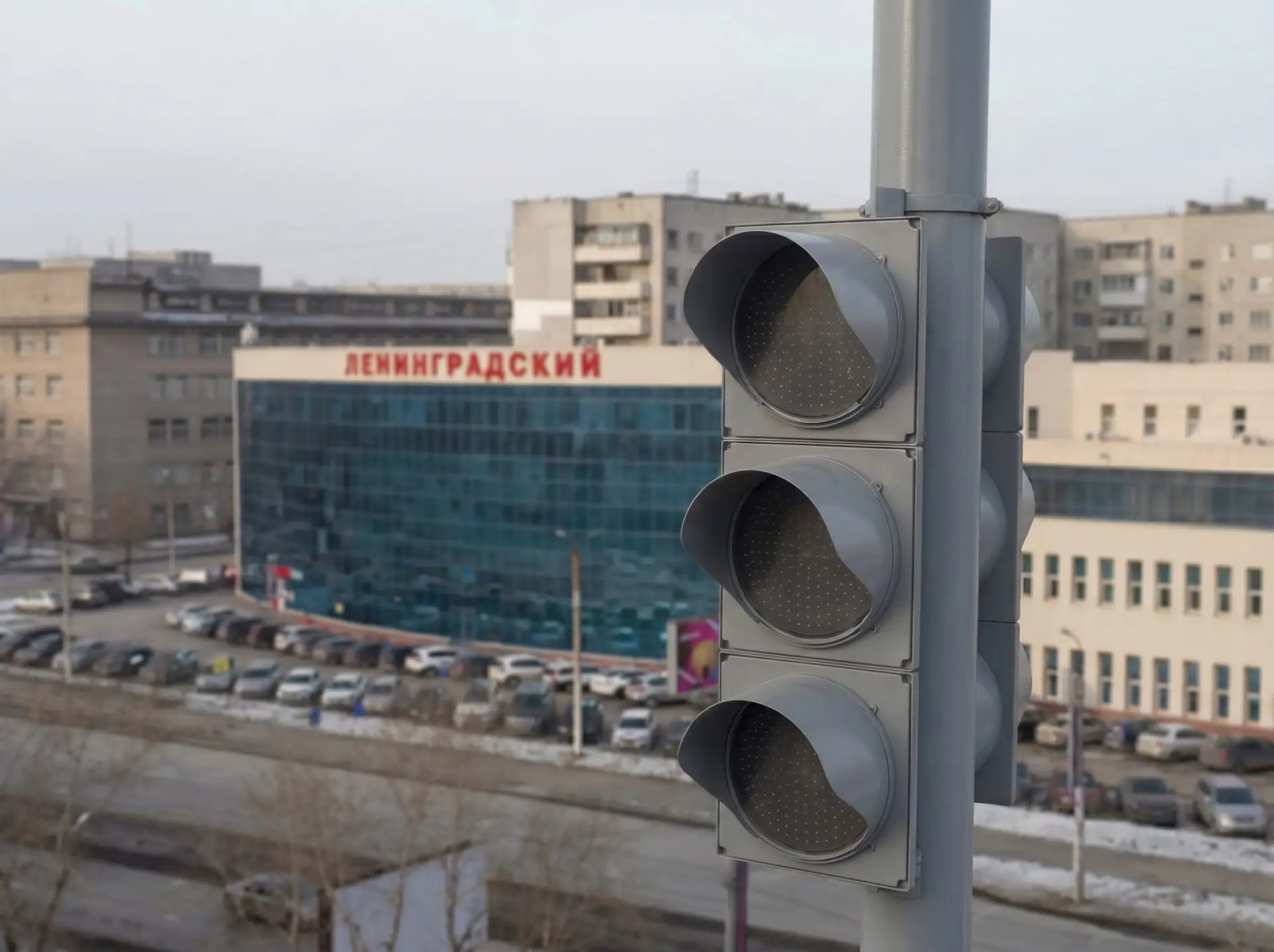 В Челябинске отключили светофор на Проспекте Победы

16 июня до 18:00 не будет работать светофор на 