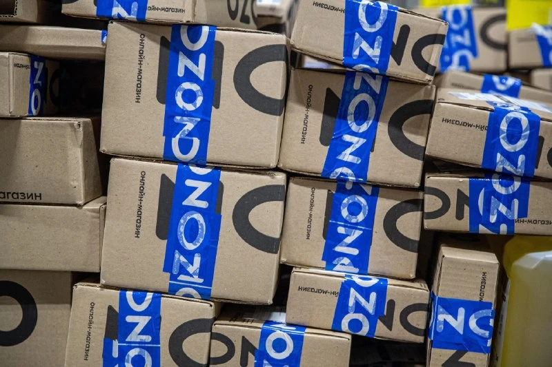 Теперь и Ozon. Российский маркетплейс потерял пятую часть стоимости после атак БПЛА