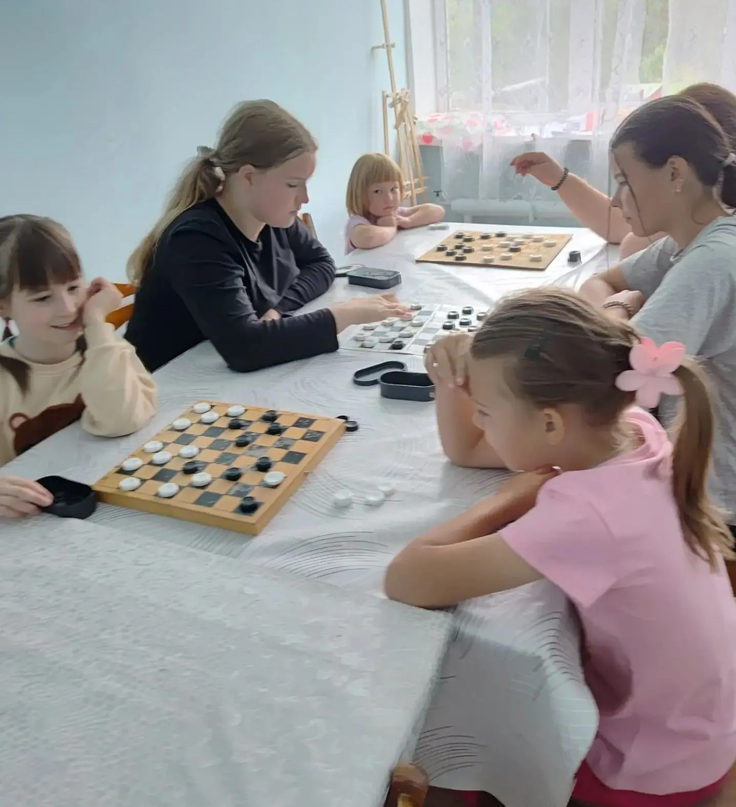 15 августа в ДК села Русский Ишим прошел шашечный турнир. Играли попарно до трех партий...