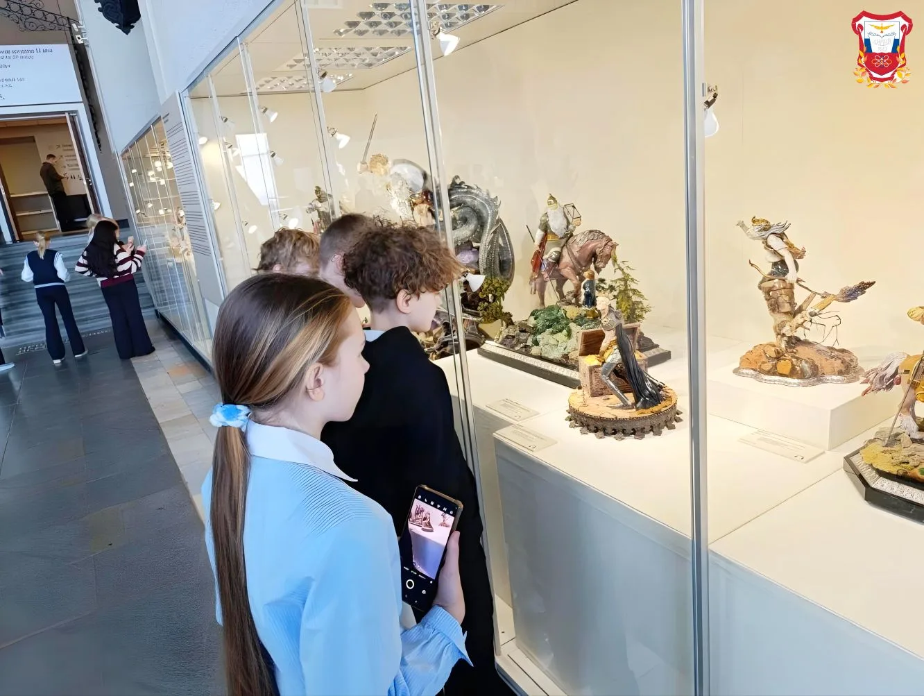 🎨ЭКСКУРСИЯ в МИР ИСКУССТВА🎨  Наши лицеисты совершили увлекательное путешествие в Музей изобразительн