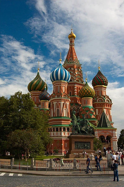 Несмотря на все лишения и невзгоды, испытанные при жизни, блаженный Василий дожил до гл...