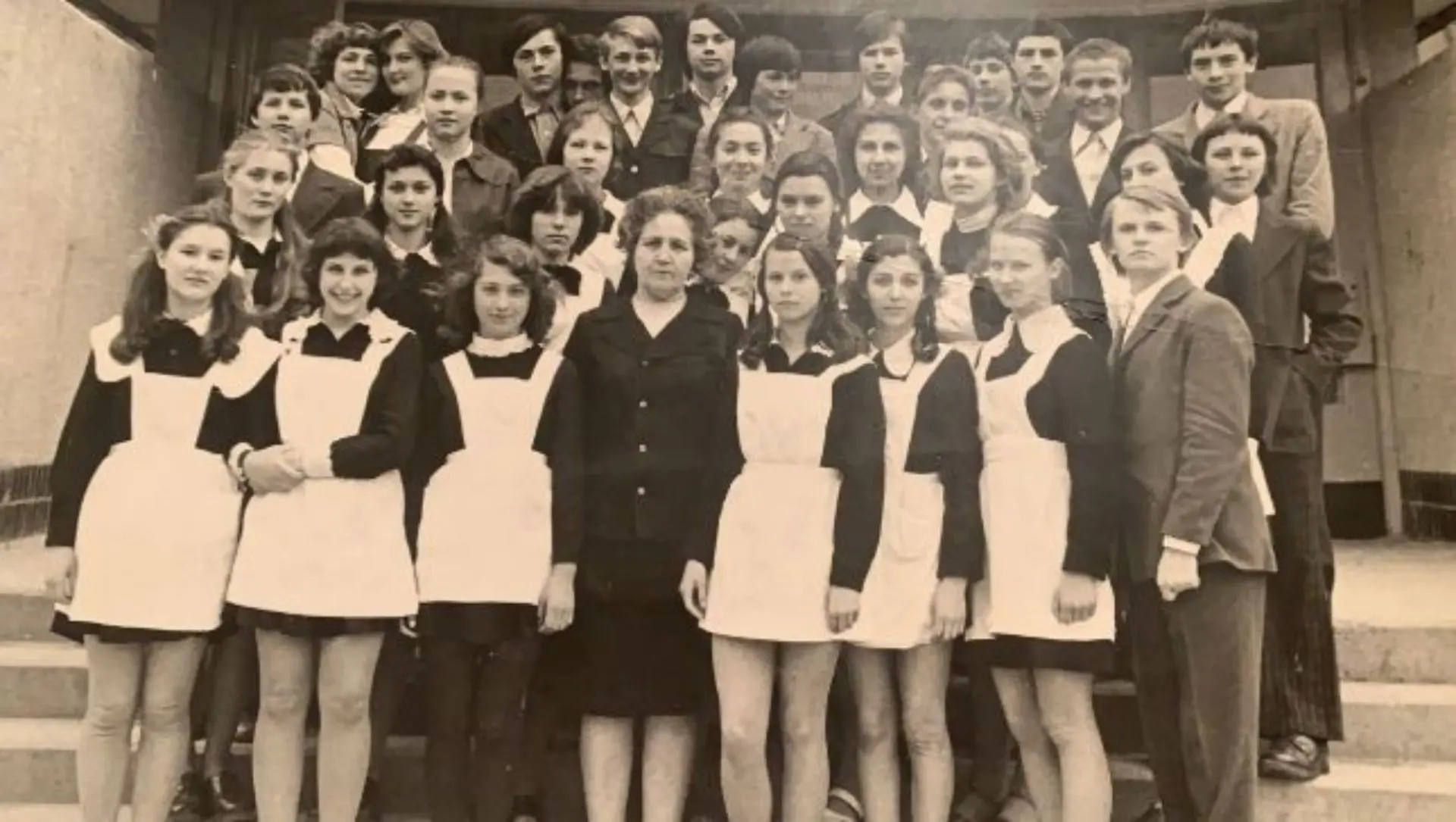 🎓 Две фотографии. Одна история. Ирина Юрьевна Саган.