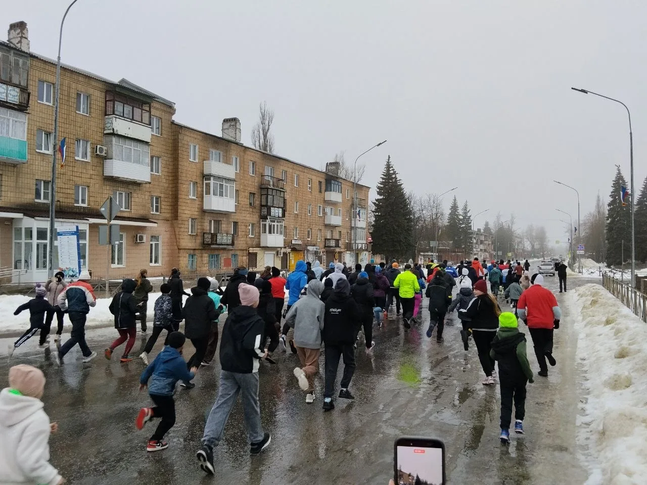 В нашем городе состоялся традиционный легкоатлетический пробег, посвященный освобождению от немецко-