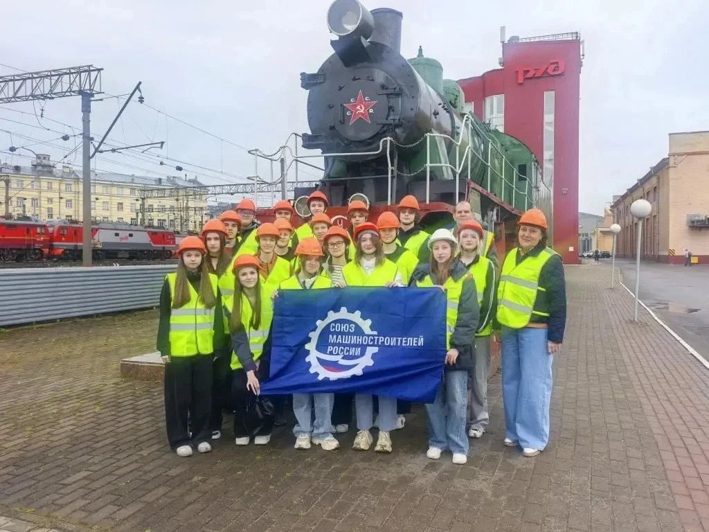 Доброе утро, Друзья! ☀️  🎉Поздравляем вас с началом последней учебной недели в этом учебном году! 👏 