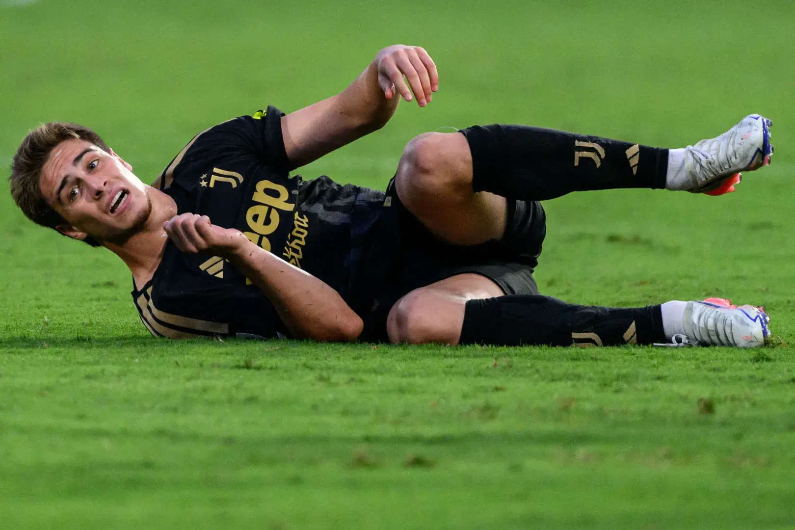 Calciomercato: «Ювентус» не зависит от Йылдыза: травма турка открывает возможности для ...