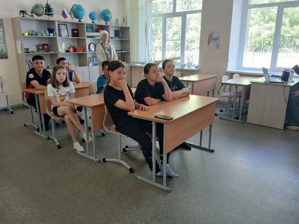 8 июня в МБОУ «Кулле‑Киминская ООШ» прошёл особенный и трогательный момент — учащиеся и...
