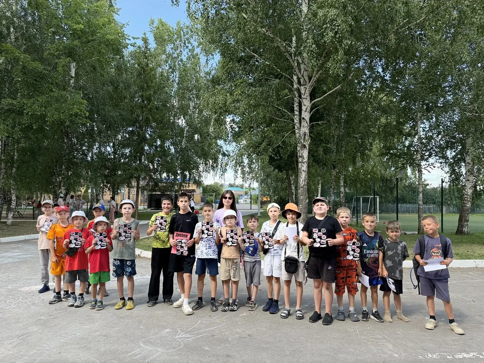 Яркие моменты сегодняшнего дня 📸Танцы, смех, драйв и 9 отрядов в одном кругу! Наши ребята показали 