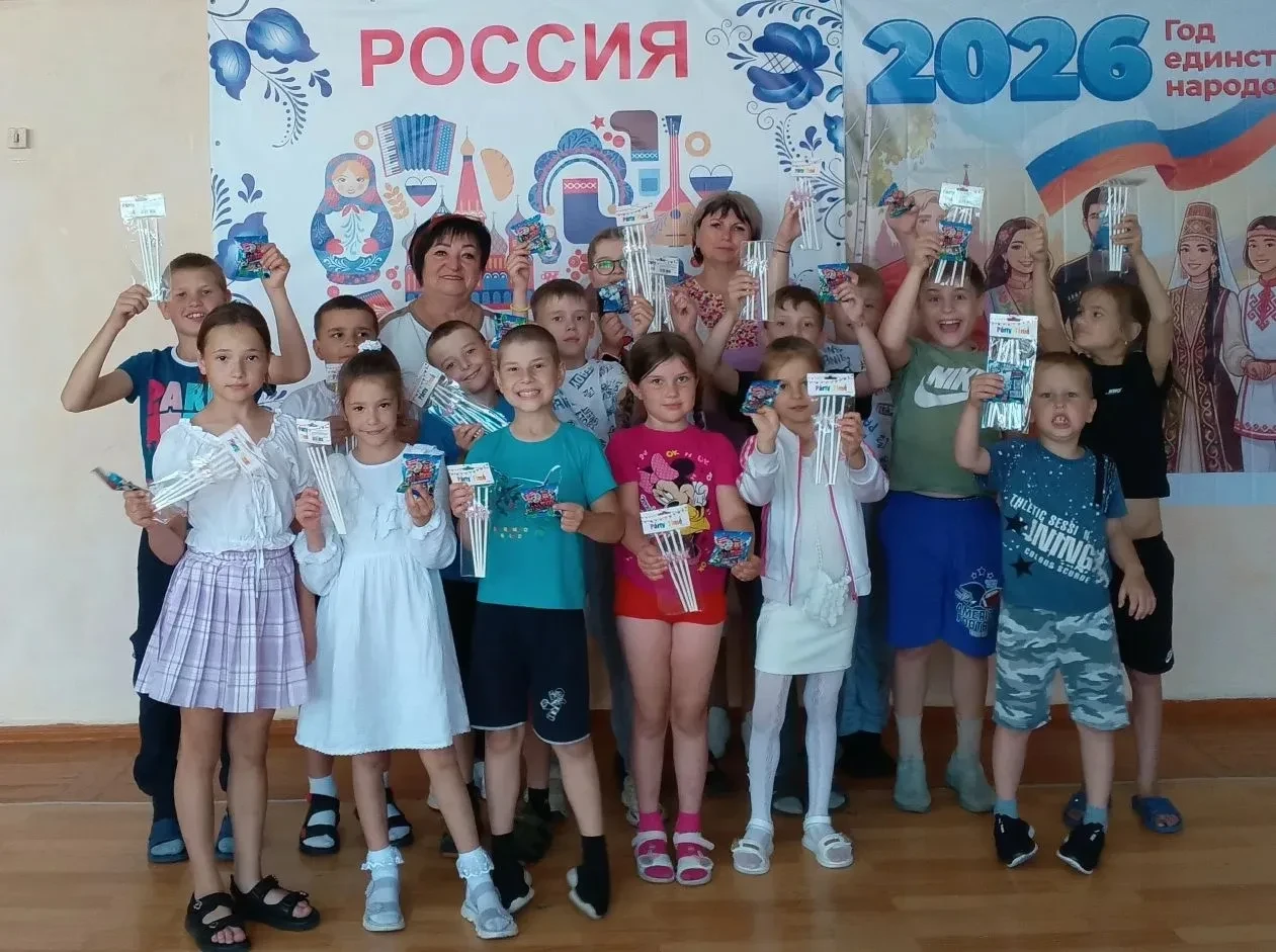 🌟 Третий день пришкольного лагеря: яркие эмоции, история и дружба народов! 🌟
Продолжается работа н