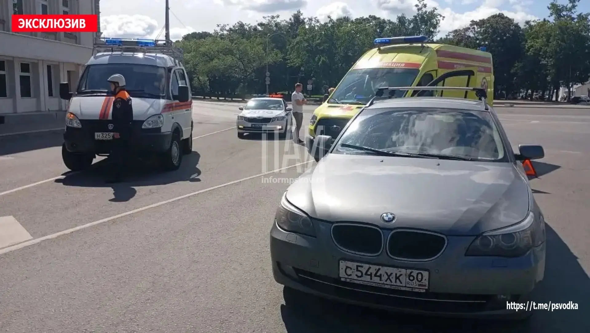 Столкновение BMW с мотоциклом произошло на улице Советской в Пскове

🚑 На улице Советской, у дома №