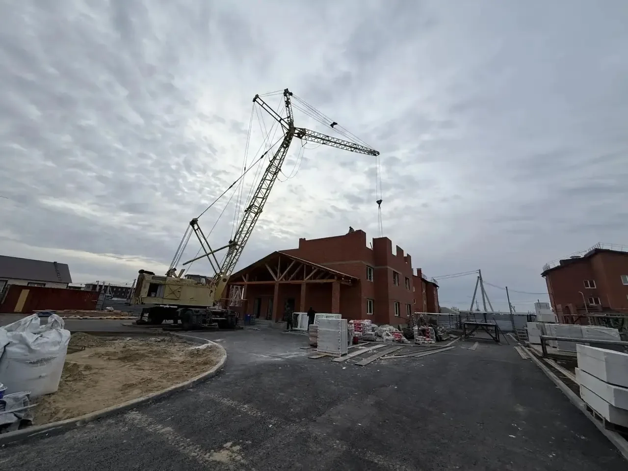 🏗 В Карасуке строят жильё для детей‑сирот