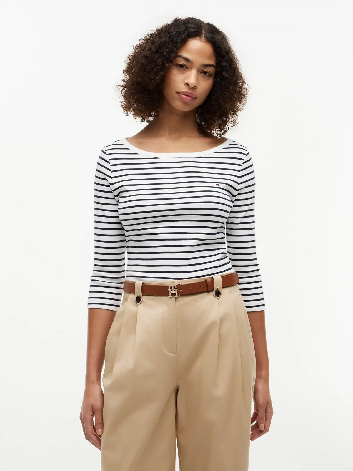 Женские футболки от Tommy Hilfiger