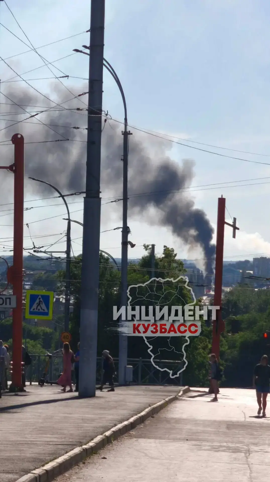 🔥 В Кемерове загорелся автобус №51 на проспекте Ленина
