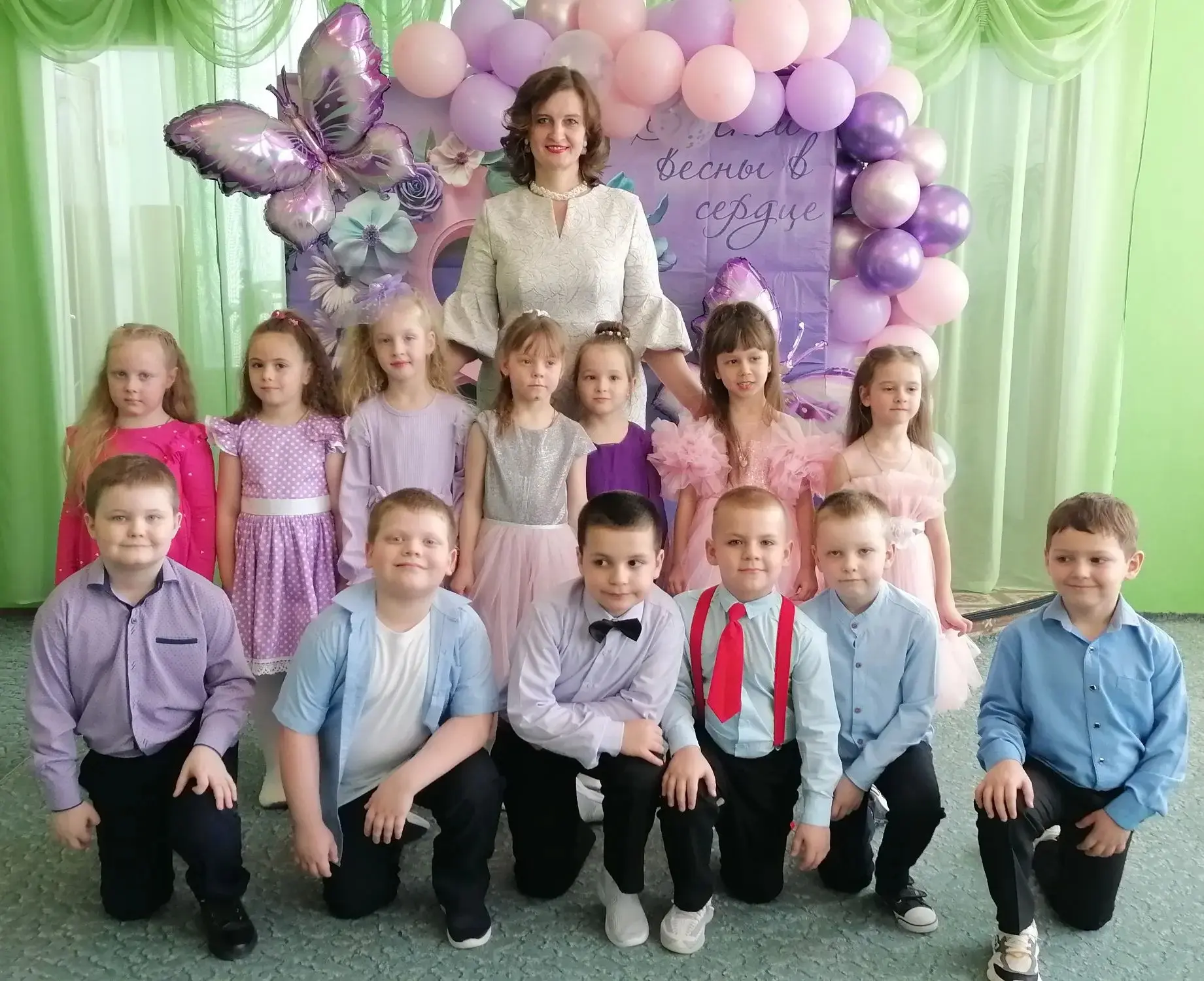 В нашем детском саду прошли чудесные утренники, посвящённые Международному женскому дню...