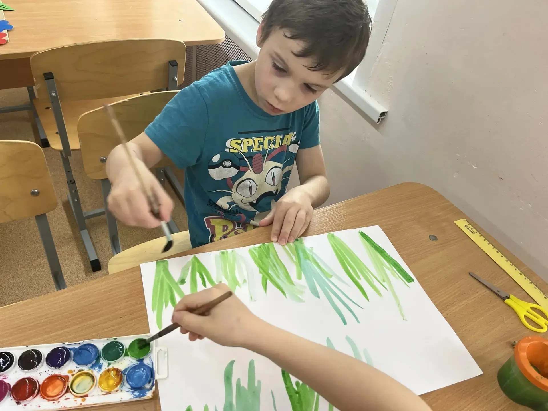 🌸🐞 Творчество и мир профессий в ОВПДиП п. Заря! 🎨🔍
В нашем отделении прошла уютная творческая ма