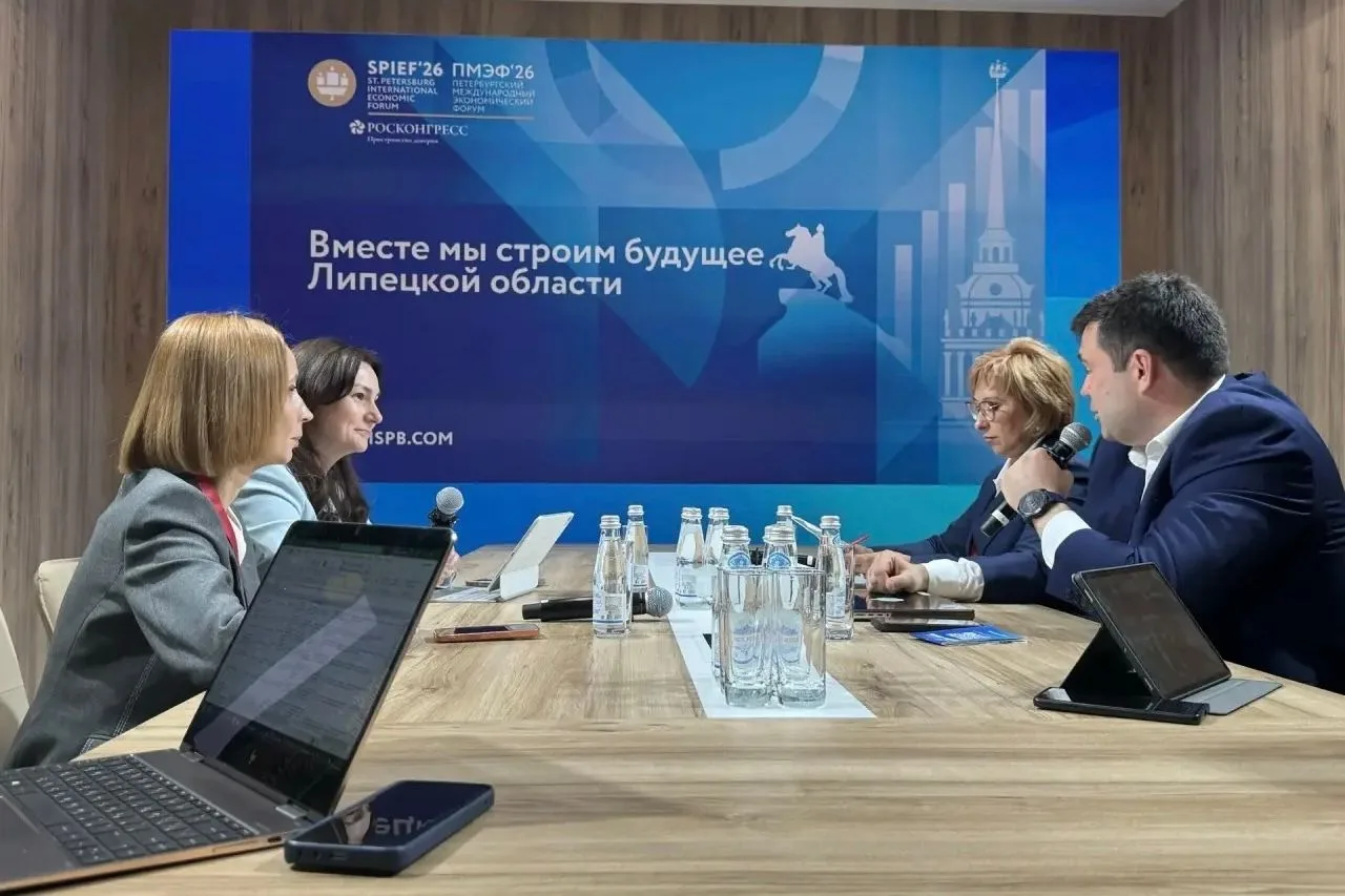 Заместитель губернатора Липецкой области Сергей Курбатов представил опыт региона на кей...