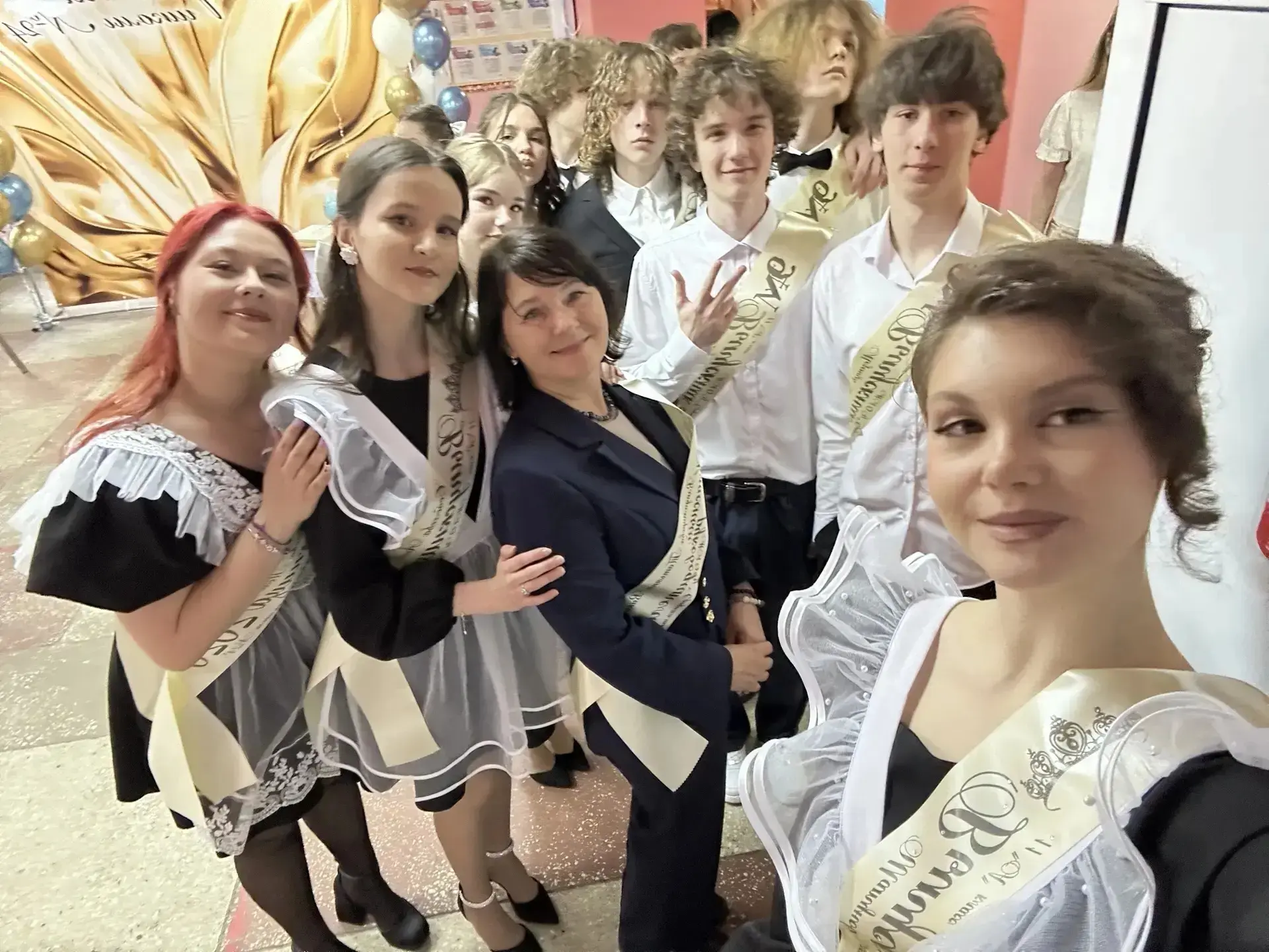 🎓 Последний звонок – 2026: радость сквозь слезы и новый путь
