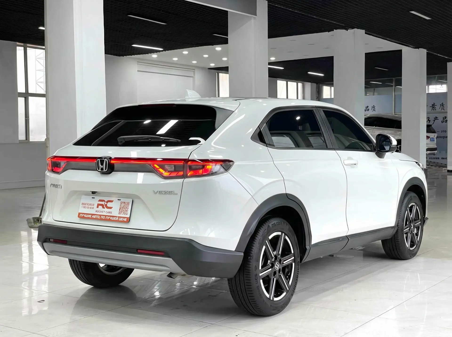 🚗 Honda Vezel Tech Edition