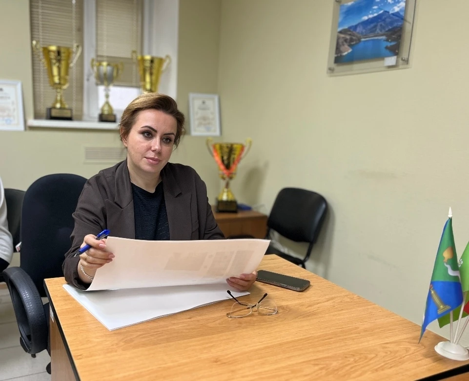 Глава управы Вера Горлова провела очередной плановый приём населения. Встреча с жителями прошла в ко