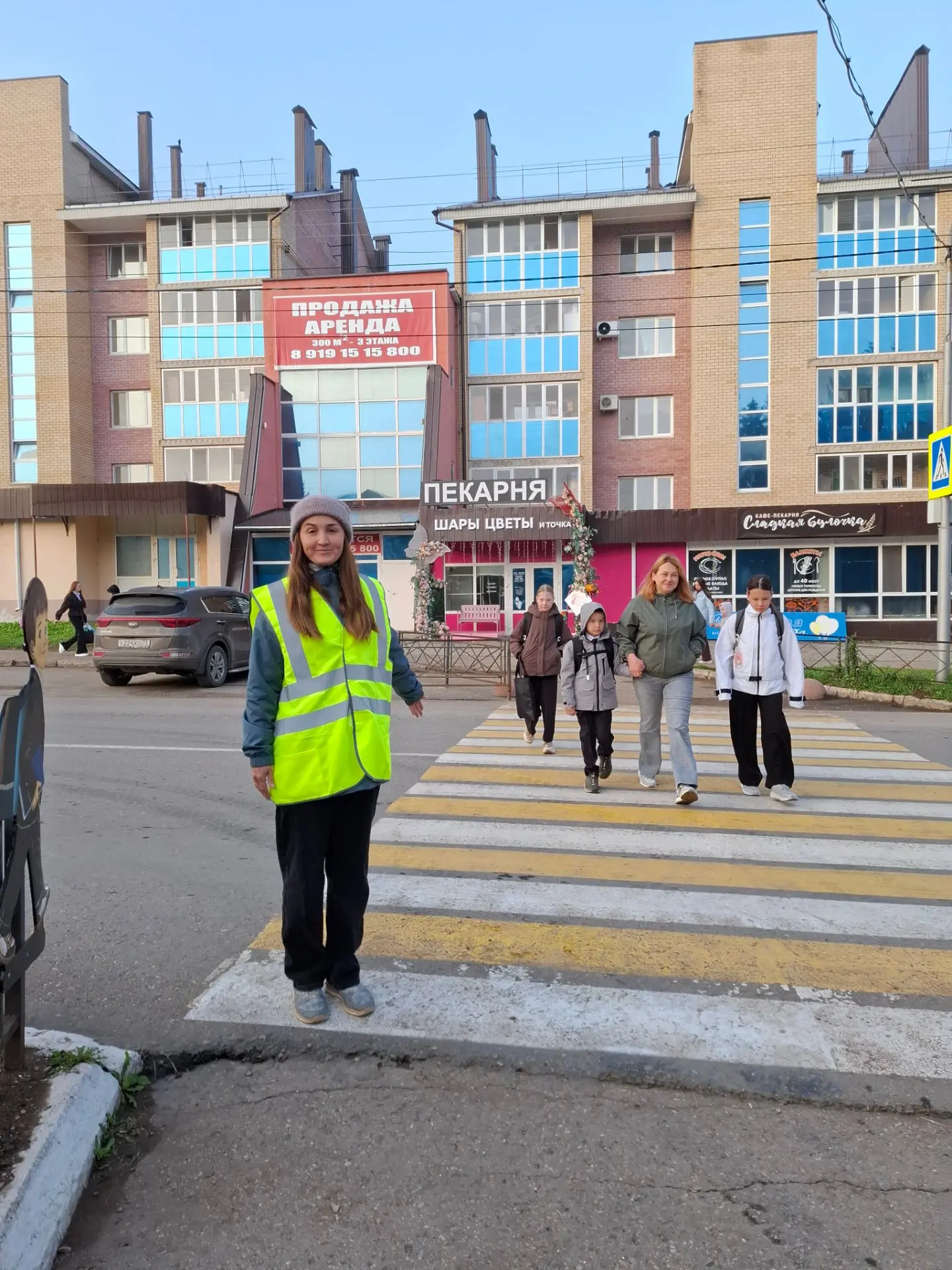 Безопасная дорога в школу начинается с нас!