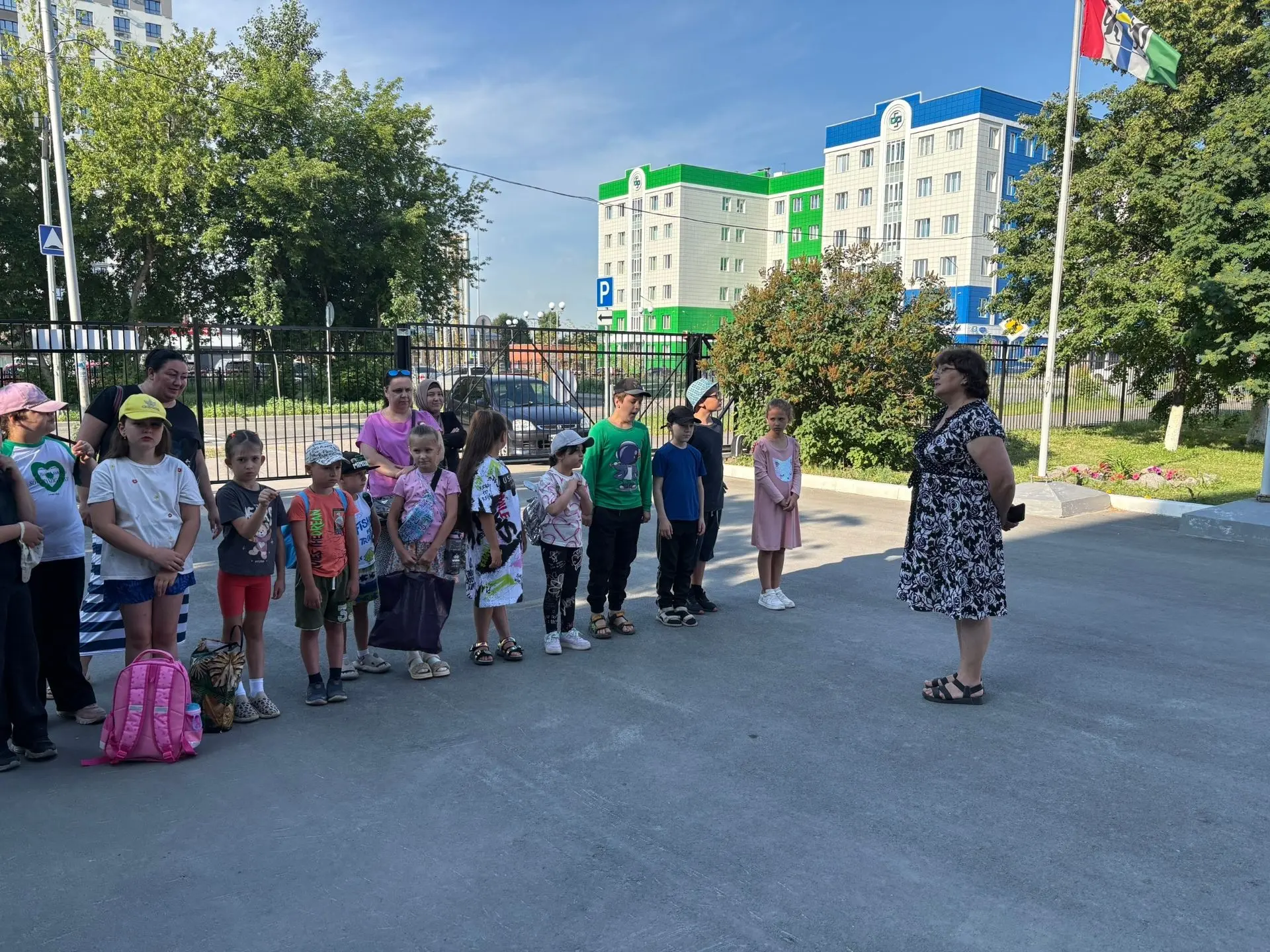 🌊 Вторая смена в «Городе друзей» официально открыта! 🚢✨

Сегодня наш пришкольный лагерь вновь напо