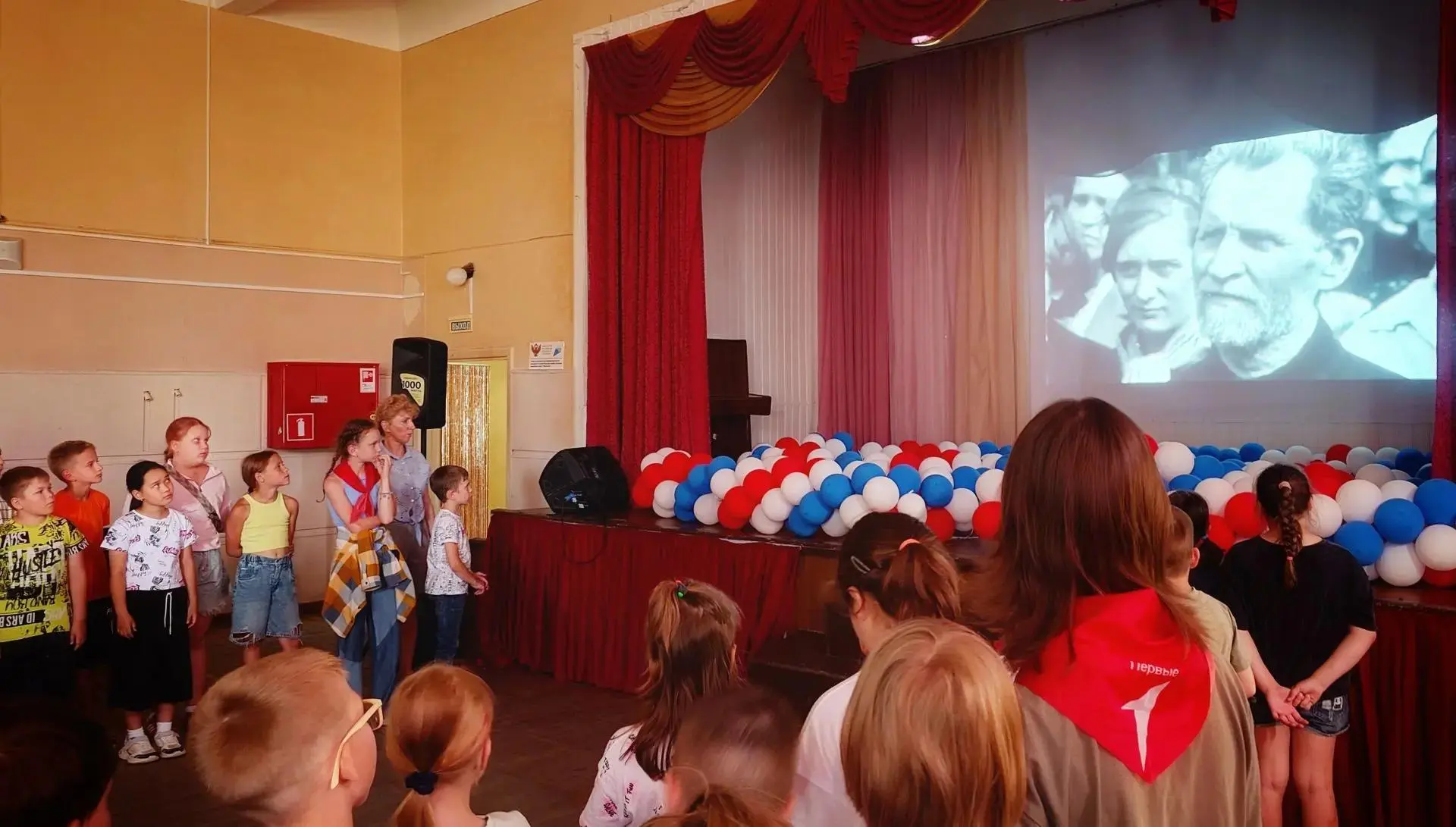 🕯 День памяти и скорби 🕯

22 июня — одна из тяжелейших дат в истории нашей страны.

На рассвете 22