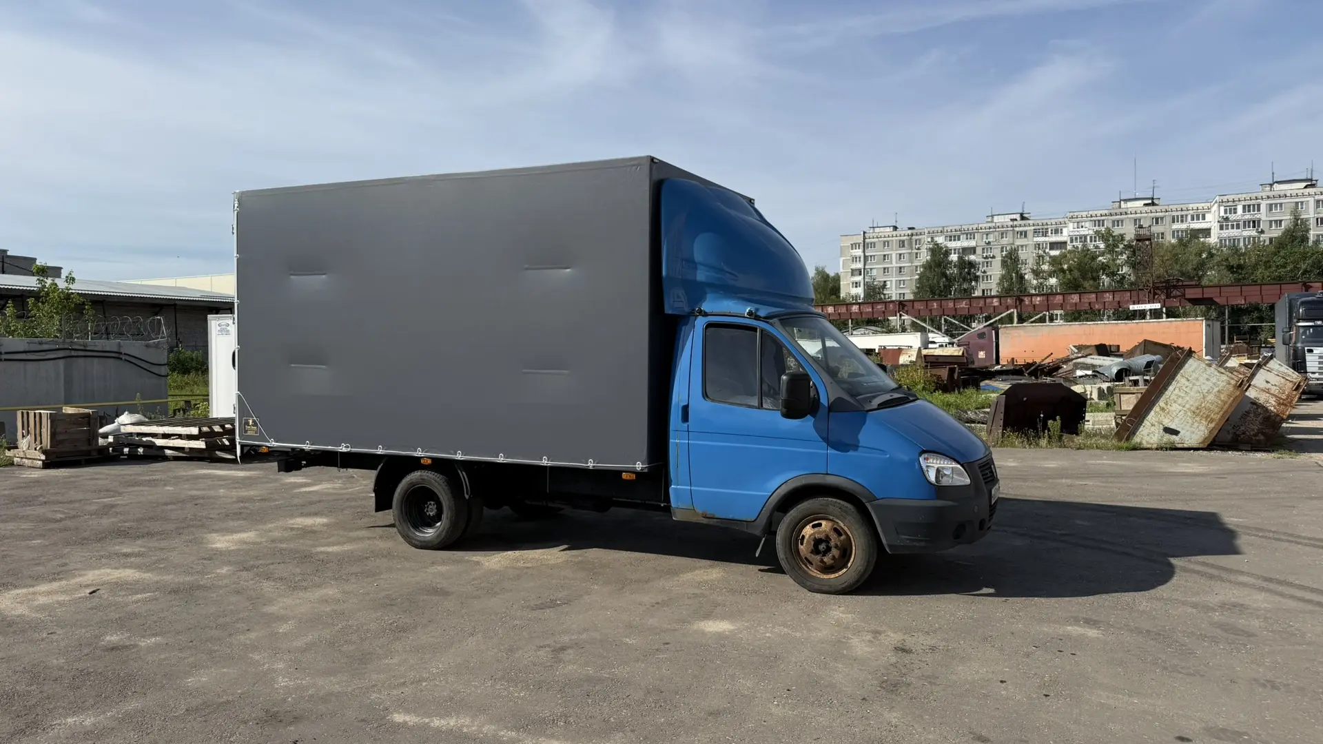 На выдаче та самая газель на которой вставки удлинители рамы сгнили почти до дыр 😬
