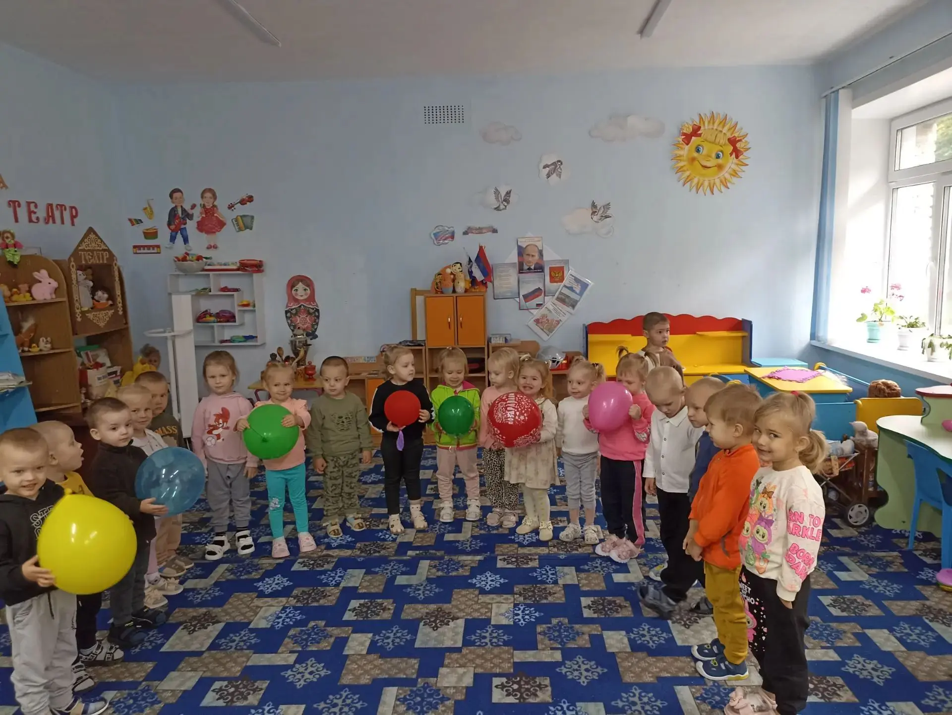 Первого сентября в младшей группе "Звёздочки" прошло развлечение, посвящённое Дню Знаний.