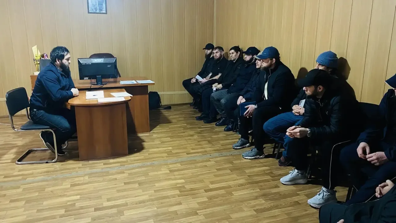 Накануне в МКУ СШОР по боксу состоялось собрание руководства и тренерского состава