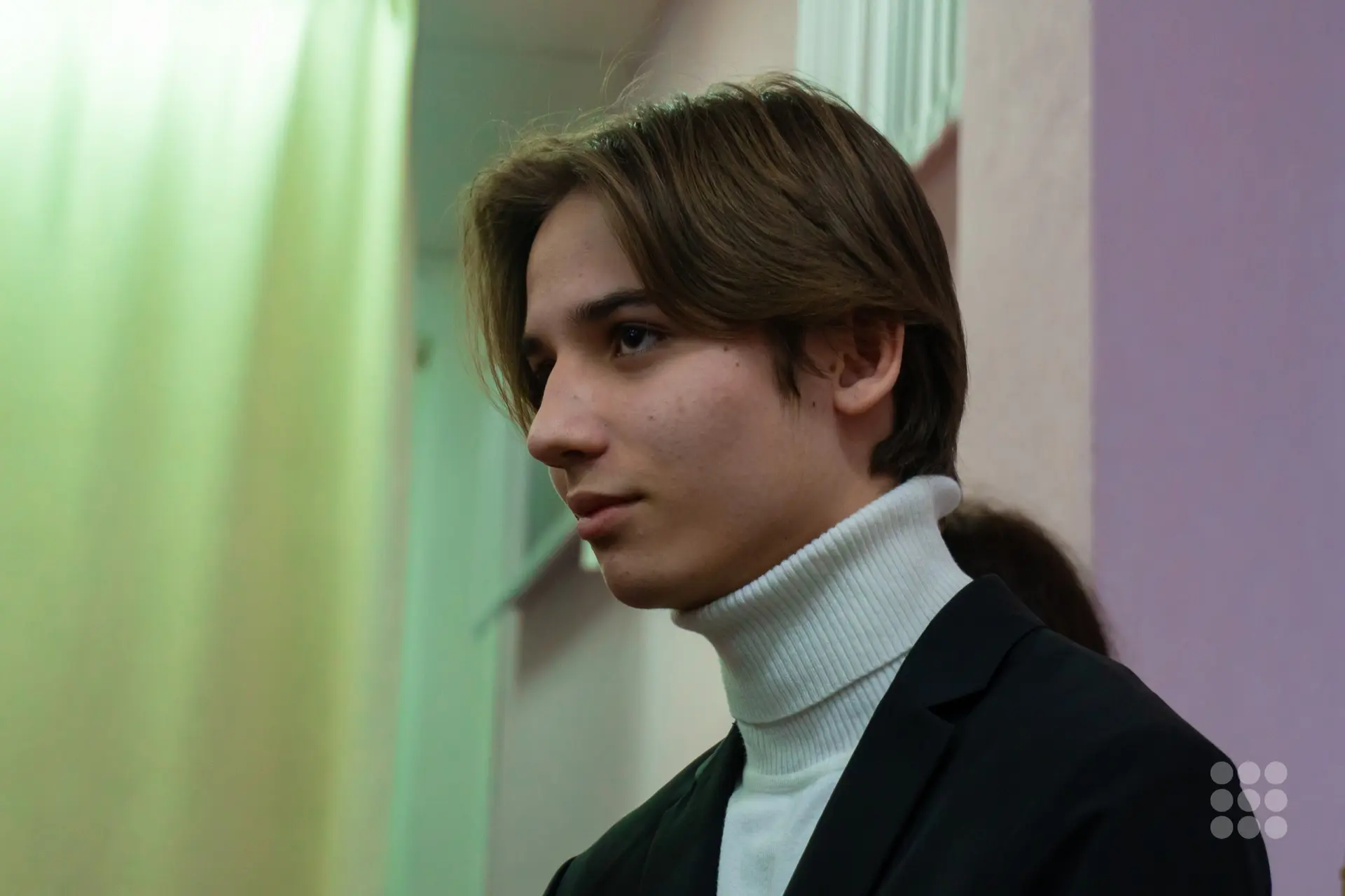 ВИДЕОЛАБОРАТОРИЯ «КОД»: ЭСТЕТИКА КАДРА И МУЗЫКИ – БУДУЩЕЕ В КЛИПАХ! 🎥🎬✨  Сегодня МБОУ СШ №28 окунула