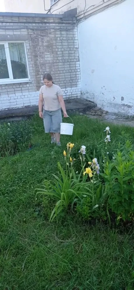 ⚡ На связи трудовая бригада «Стрижи»

Продолжаем работать. На этой неделе бойцы отряда навели порядо