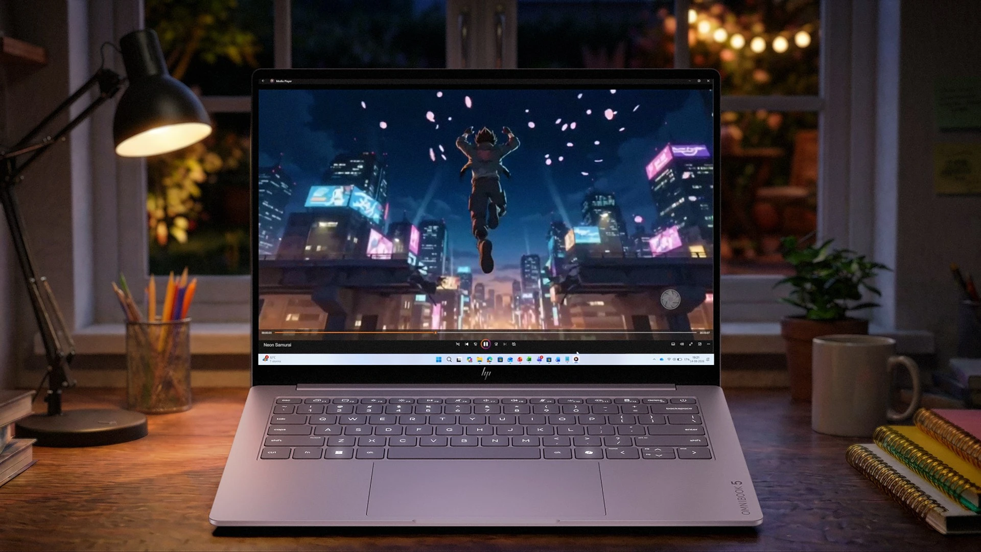 Ответ на MacBook Neo от HP. OmniBook 5 14 оказался тоньше, легче и получил OLED