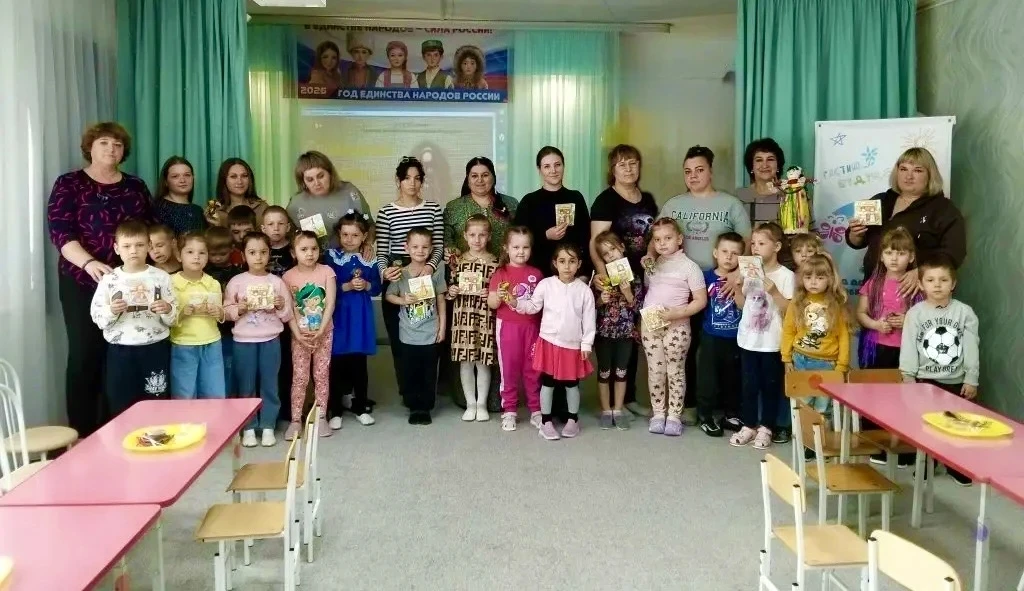 Традиционно и системно в дошкольной группе работает семейный клуб. 🥰 На встрече, посвя...