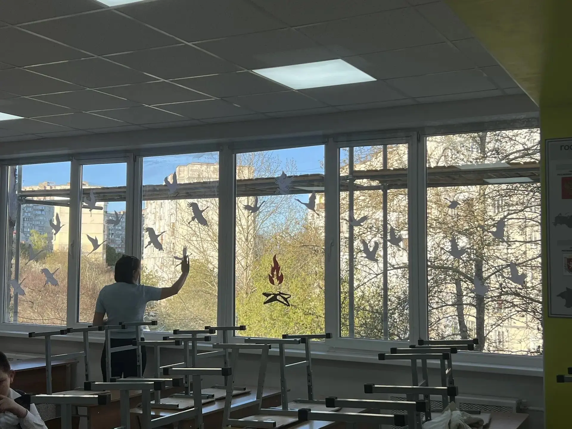 Мы помним, мы гордимся!  Наш 3 - В класс с радостью принял участие в акции «Окна Победы»! Вместе с р
