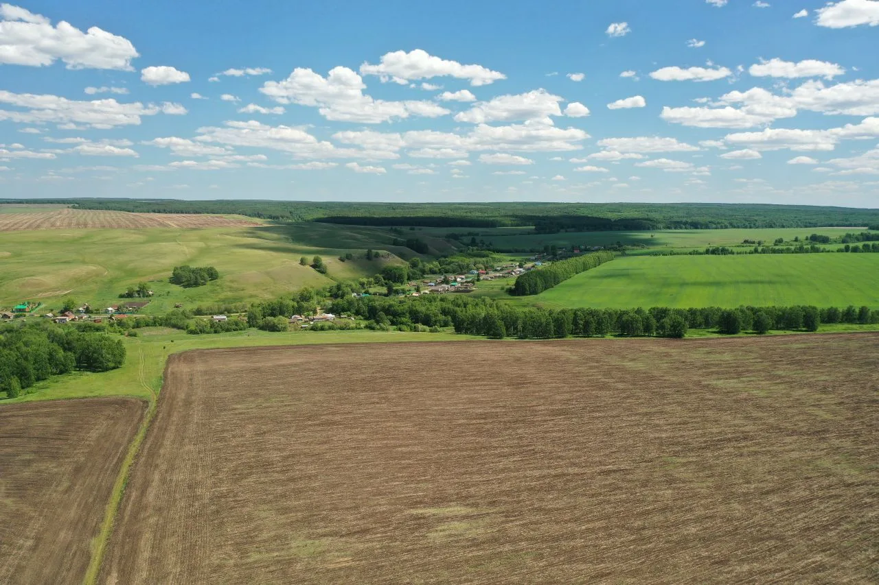 🚜В Республике Башкортостан подвели итоги проведения весенних полевых работ. Вопрос рас...