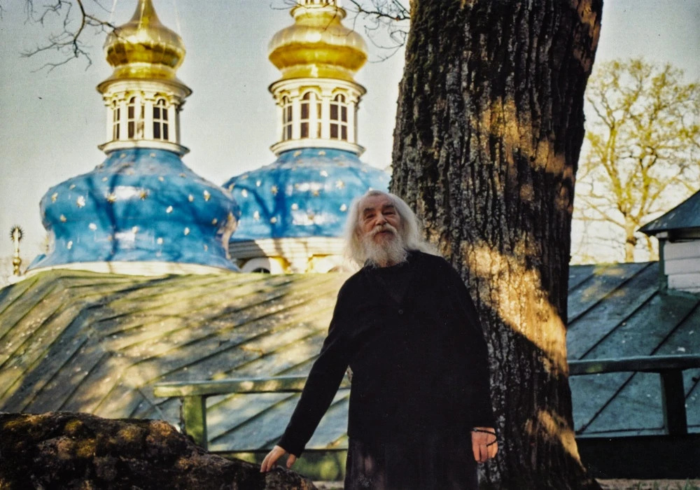 В жизни всё очень просто будет и легко, если ты решишь всё делать для Бога, ради Бога и...