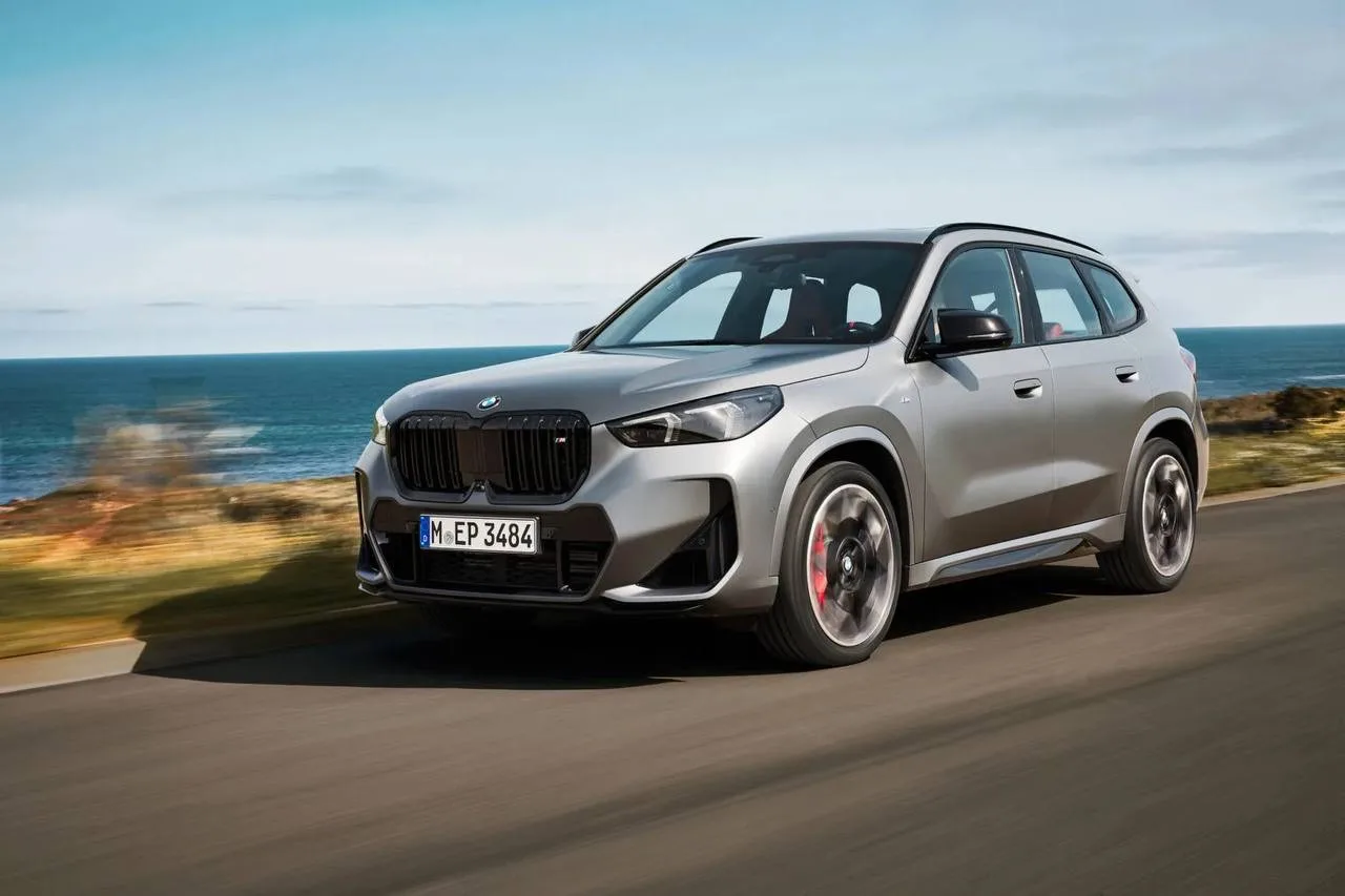 BMW X1 получит новое «лицо» в стиле Neue Klasse: рестайлинг без смены платформы