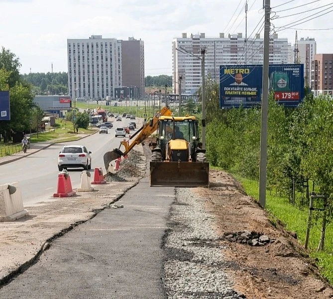 🛣️ «Узких мест» становится меньше: в Кирове расширят не только Московскую, но и Потреб...