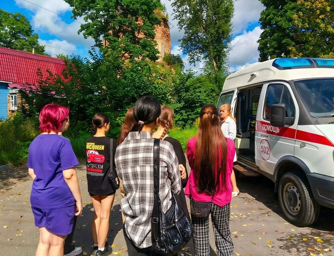 В Торопецкой ЦРБ прошло профориентационное мероприятие для школьников младшего и среднего возраста

