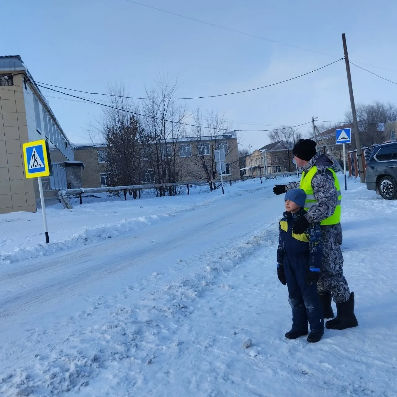🚦🚦🚦 РОДИТЕЛЬСКИЙ ПАТРУЛЬ Благодарим родителей 3в и 4е классов МБОУ "Школа № 36" г.о. Самара за участ