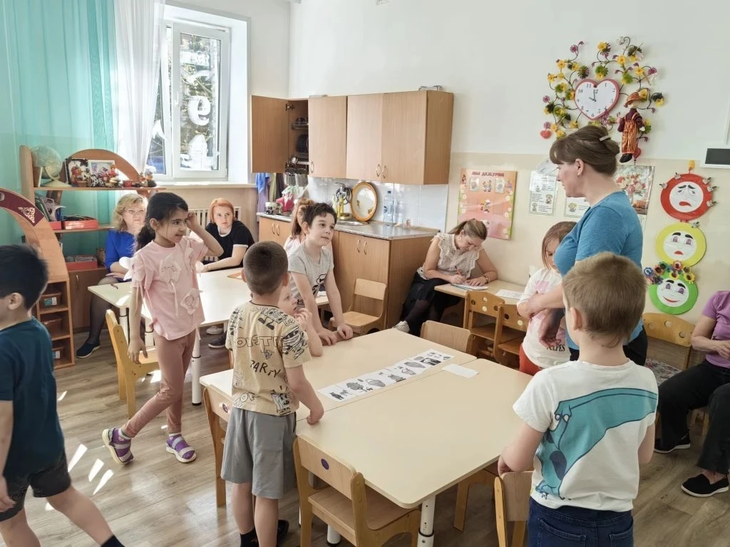 📚 Занятие по развитию речи в подготовительной группе: «Как Топ и Тяпа варили компот» 🍎

В подготов