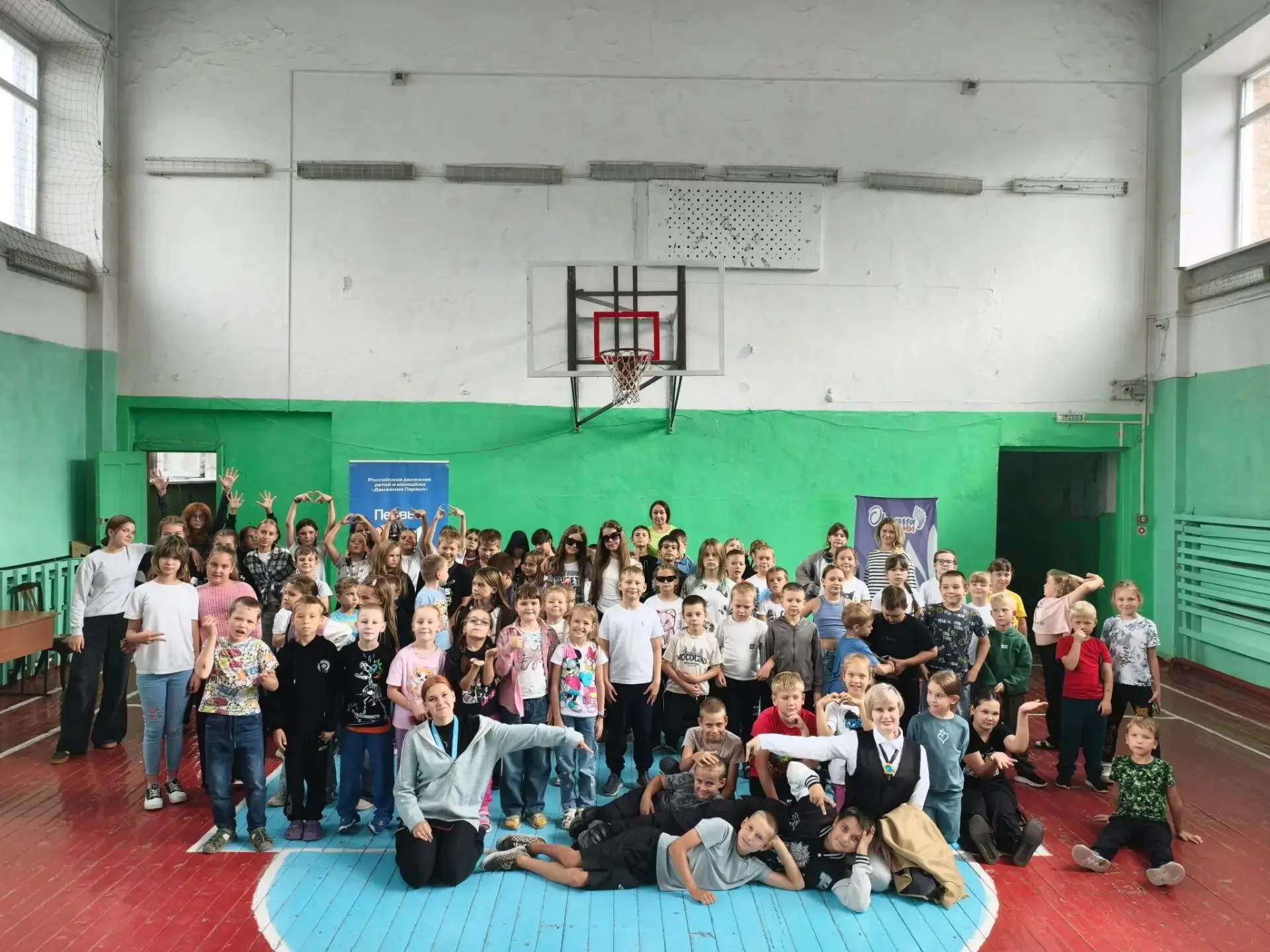 Последний день в пришкольном лагере — это всегда смесь грусти от расставания и радости ...