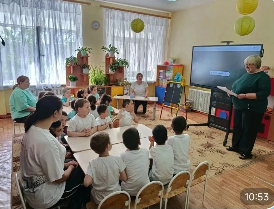 С 12 по 27 мая 2026 года в МКДОУ Детский сад 12 с.Старомарьевка прошли акции "Цветущий ...