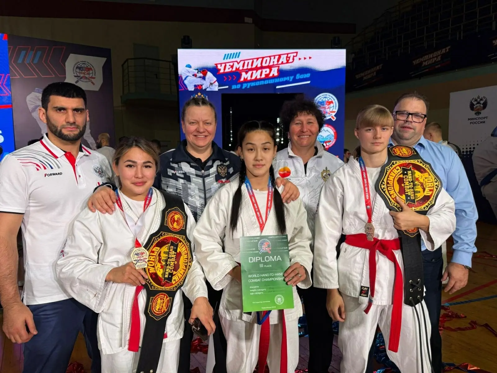 Элина Култуменова завоевала бронзовую медаль на чемпионате мира!  8 и 9 ноября в Рязани состоялся ми