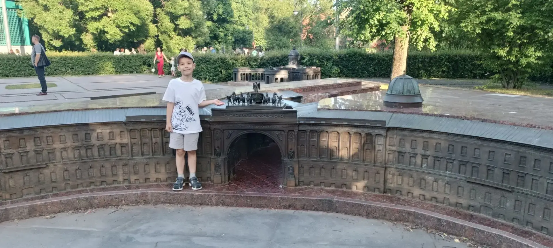 Солнышка с Санкт Петербурга в ленту друзья 😄