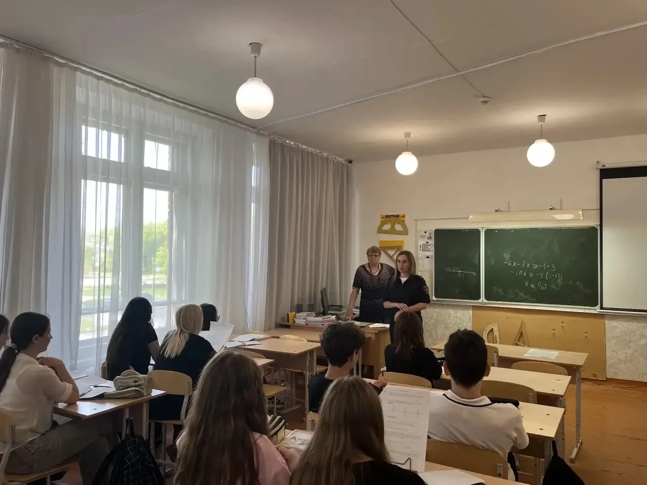 ✅ В рамках акции «Единый день профилактики преступлений» для учащихся МБОУ «СОШ №9» были проведены в