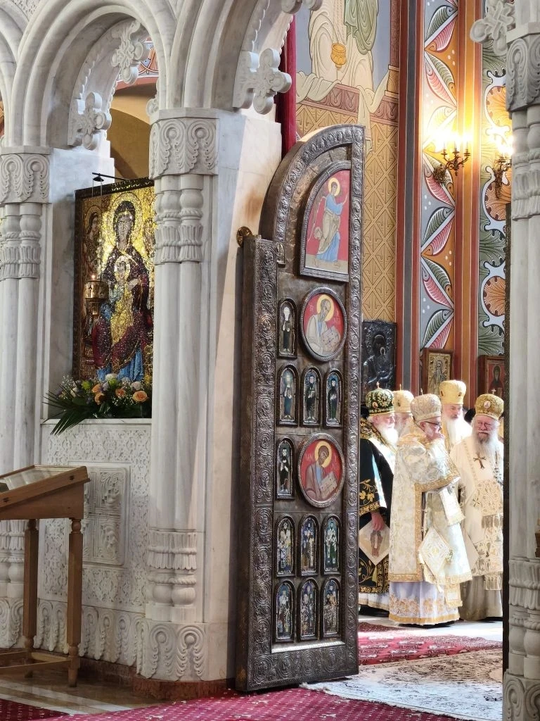 17 мая – День святости семьи и уважения родителей в Грузии 🇬🇪☦️  Вот уже двенадцатый год 17 мая в Гр