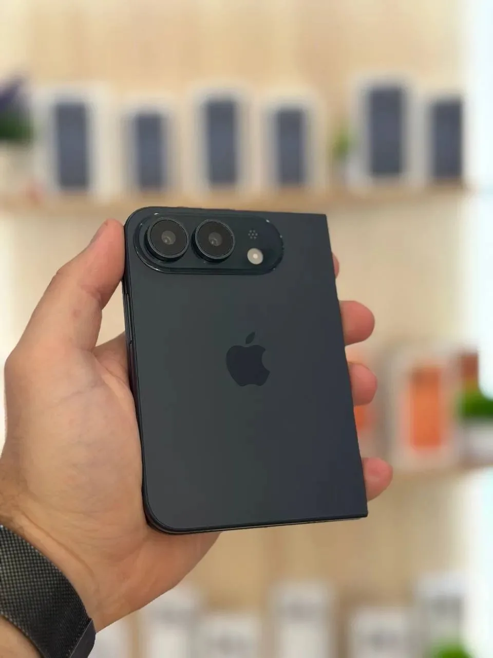 🔥 iPhone 18 Pro Max и iPhone Fold уже в «Яблочном Спасе» — ещё до презентации!