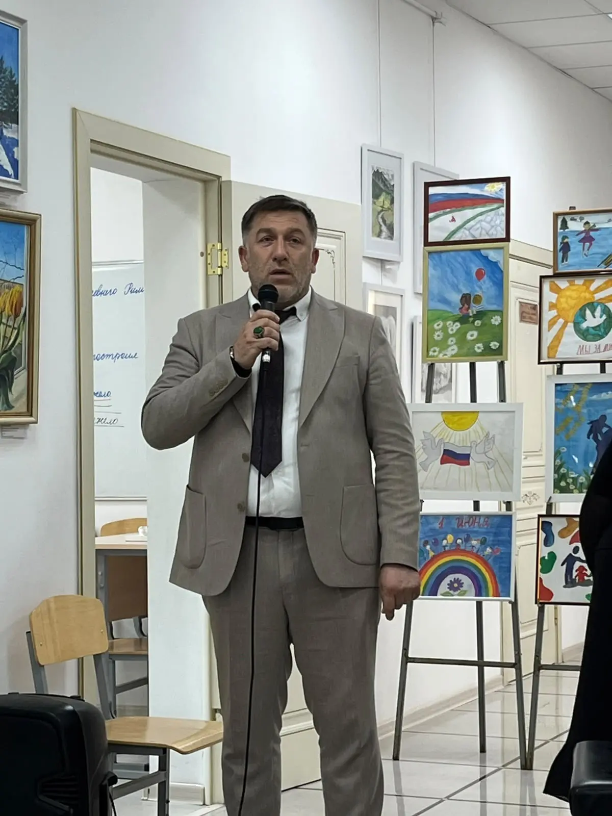 Сегодня в ДШИ прошел отчетный концерт учащихся и педагогов приуроченный "Дню Защиты пра...