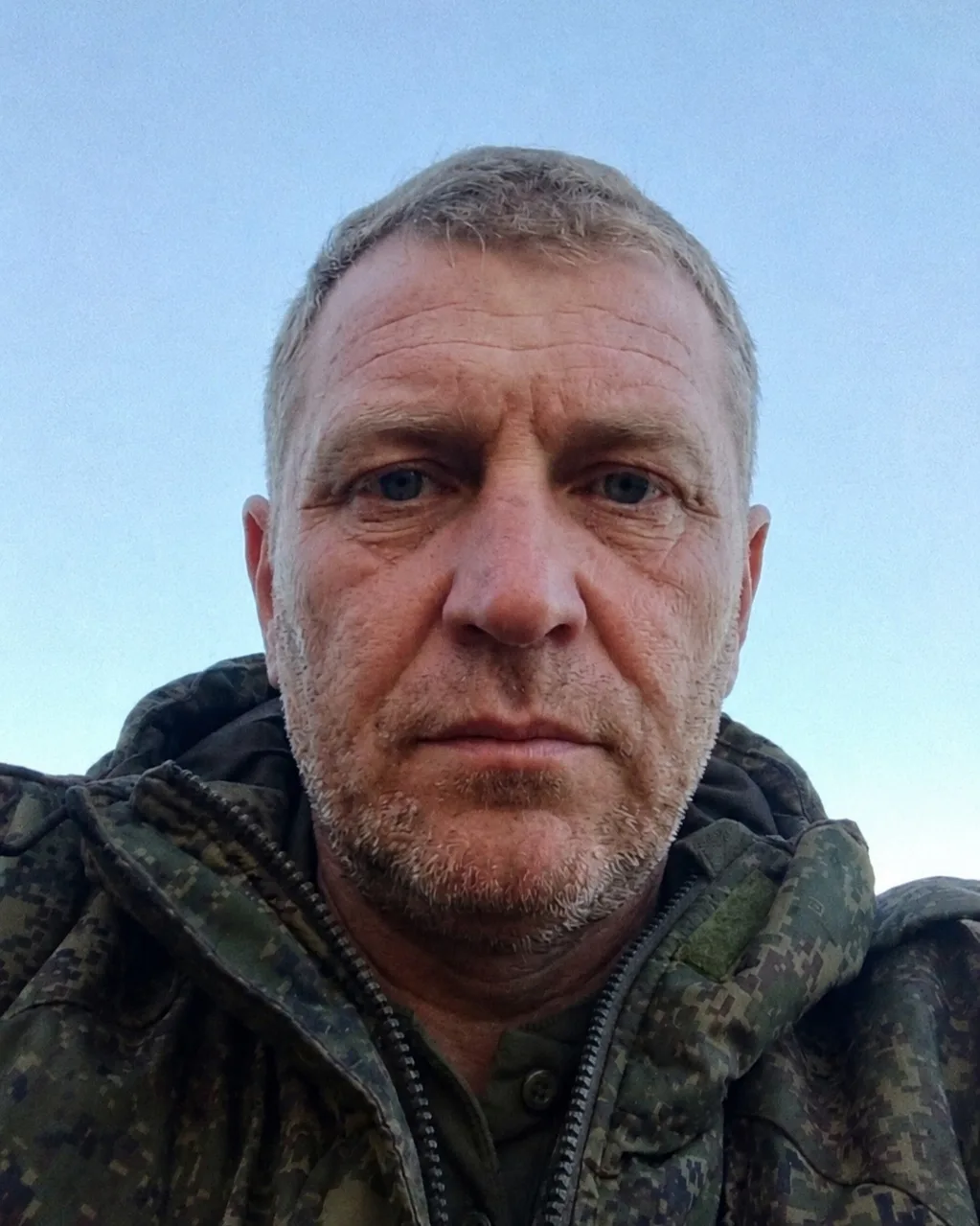 Помогите пожалуйста найти папу! 
Шарапов Василий Сергеевич, 03.09.1976 гр. ВЧ 41698 
За несколько дн