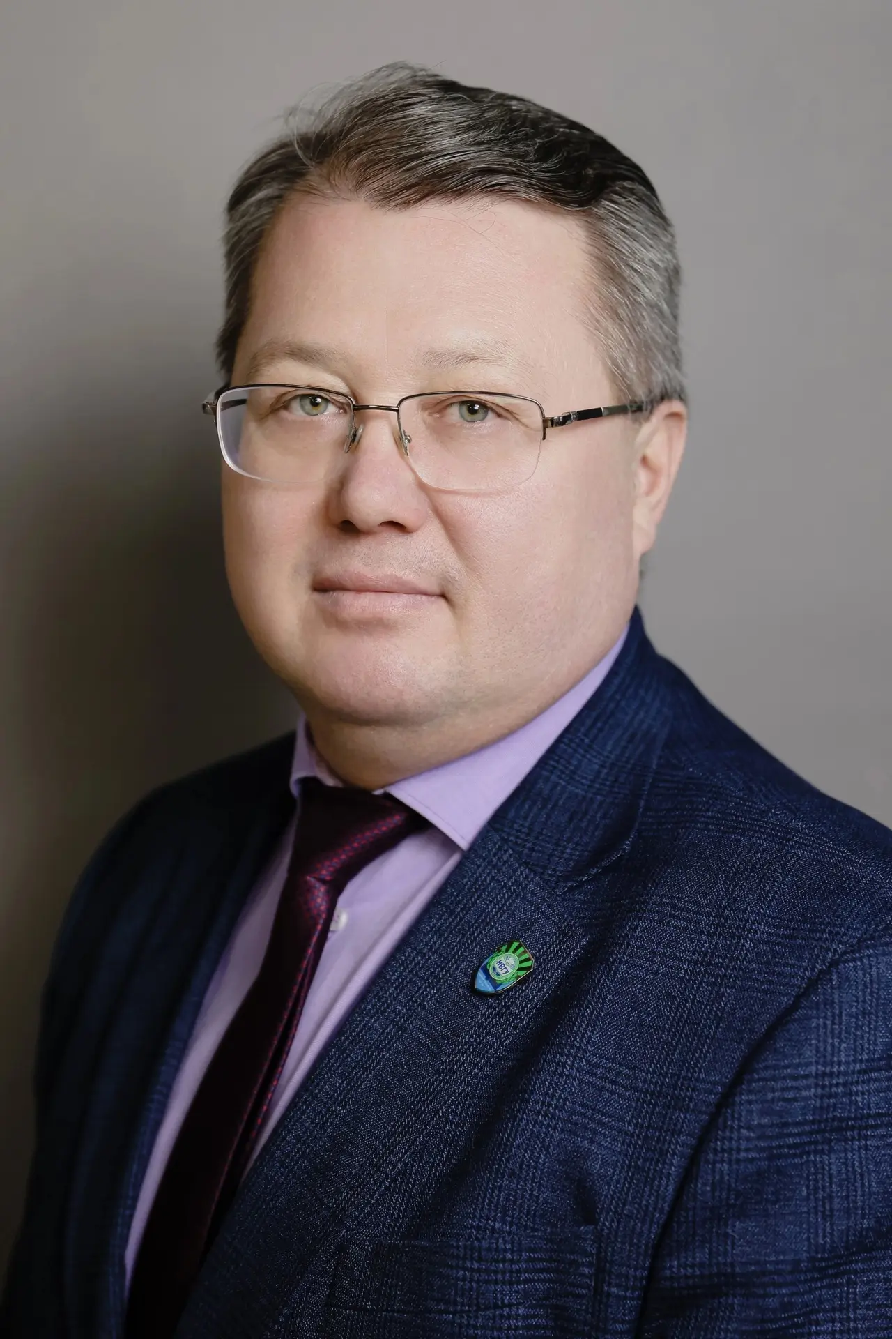 Сегодня свой день рождения празднует проректор по молодёжной политике НВГУ Вячеслав Ива...